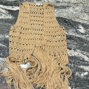POL Fringy vest